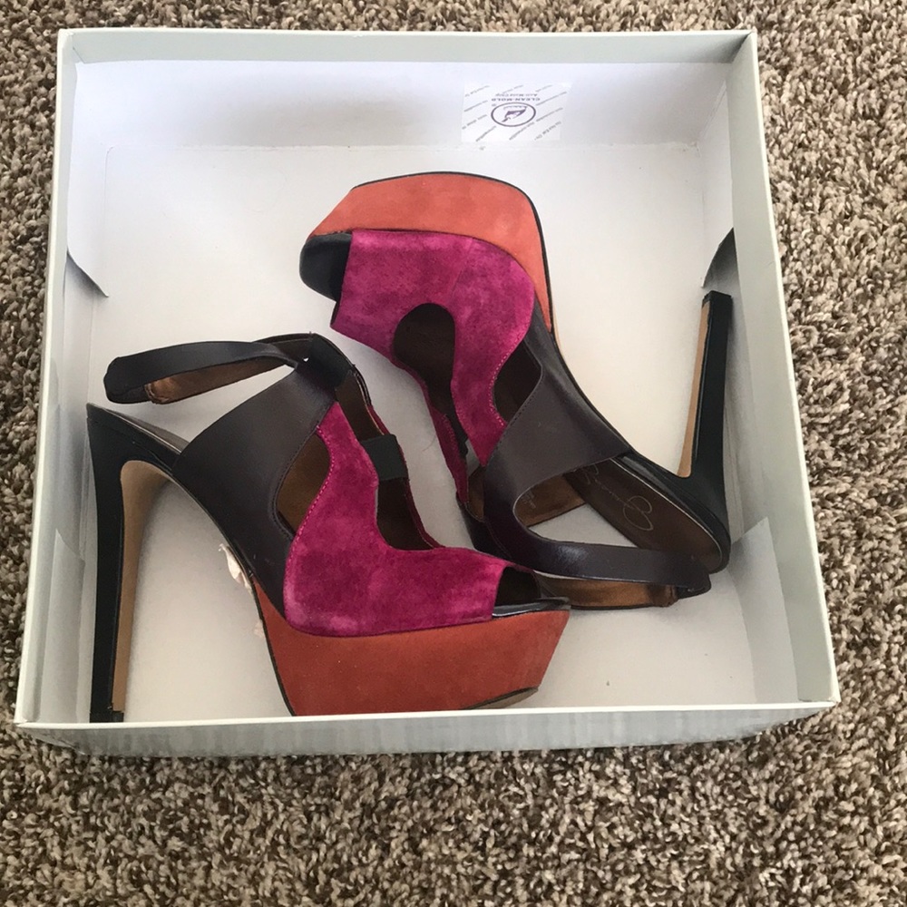 Jessica Simpson collection - Picture 2 of 5